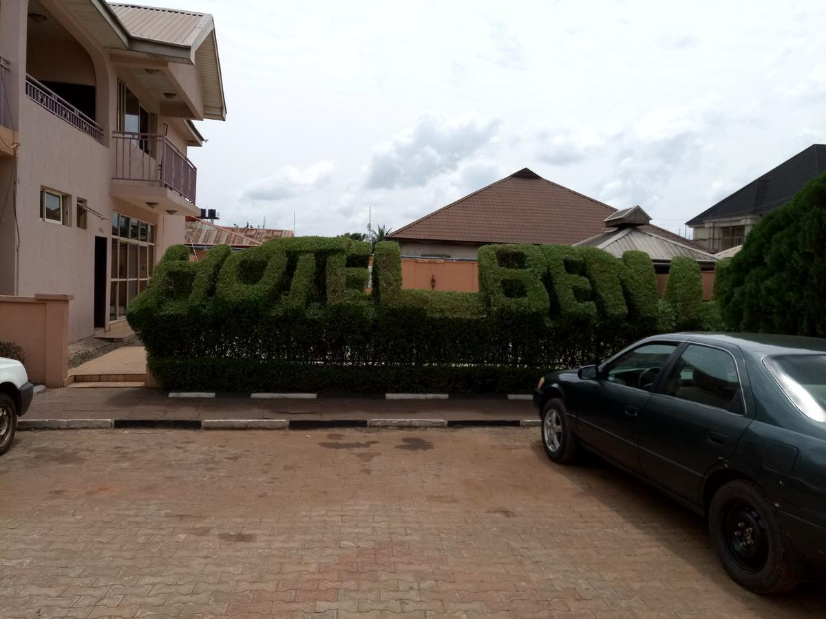 Hotel Benizia Asaba Exterior foto
